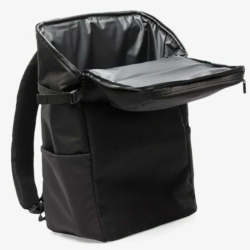 TravisMathew Below Zero Cooler 4 TravisMathew Below Zero Cooler - Image 2