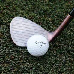 TaylorMade Hi-Toe 3 Raw Tour Grind -Golf Bag Sales 2023 TC555 zoom D6